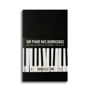 Um Piano nas Barricadas